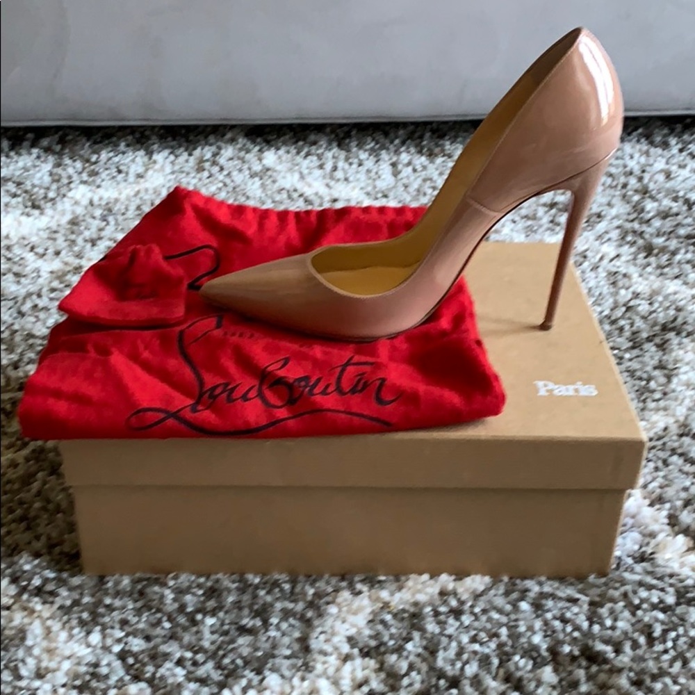 Christian Louboutin nude So Kate